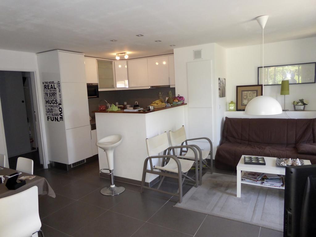 Les Enganes Apartment เฟรฌูส ภายนอก รูปภาพ